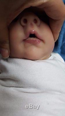 silicone baby open mouth