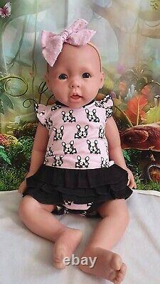 50cm/20 Full Body Silicone Reborn Lacey Baby Doll Painted Realistic Baby Toys