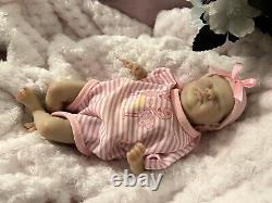 Artist 10 Reborn Baby Lifelike Doll Salia Sleeping Magnetic Dummy Preemie