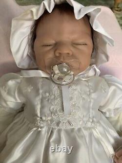 Ashton Drake Reborn Baby. Realistic Baby With HEARTBEAT & Magnetic Dummy