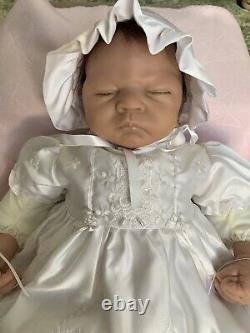 Ashton Drake Reborn Baby. Realistic Baby With HEARTBEAT & Magnetic Dummy