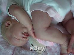 BREATHING Reborn baby doll MagneticUMBILICALL. E Serenity Laura Lee Eagles
