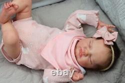 Beautiful New Sculpt Quinlyn Reborn Doll by Bonnie Brown & A Stoete with COA