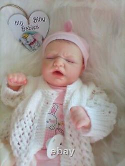 Beautiful Newborn Ruby with coa