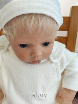 Beautiful Reborn doll BABY GIRL WEIGHTED 19 20 INCHES