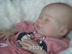 Beautiful Reborn doll baby girl realborn Daphne