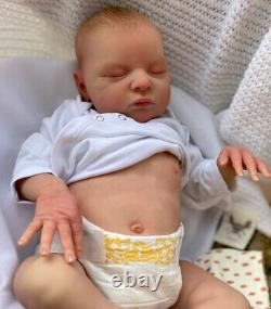 Beautiful SLEEPING Reborn baby doll. Laura Lee. With Tummy Plate