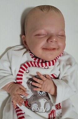 Beautiful reborn baby girl doll l 18 New