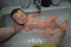 Full Body Soft Solid Silicone Baby doll/REBORN SILICONA Drink fluids, WET DIAPER