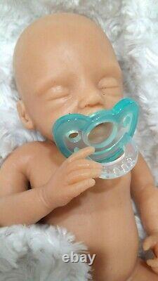 Full Silicone 13 Baby Liam Blank Kit Unpainted