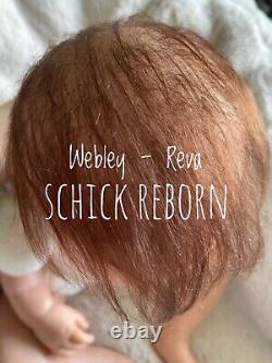 Hanna Reva schick Reborn Baby