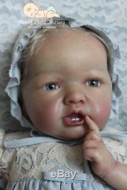 Hyperrealistic Reborn Baby doll Gertie by Laura Lee Eagles 21'