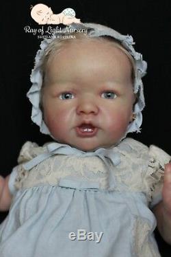 Hyperrealistic Reborn Baby doll Gertie by Laura Lee Eagles 21'