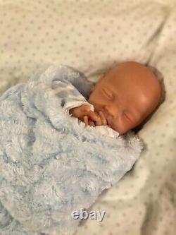 IVITA Silicone boy 18 reborn baby doll (resell)