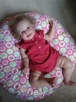 LE SOLD OUT Maizie by Andrea Arcello reborn infant/baby doll EUC