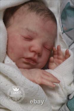 Laura? RebornDOLLDaphne by Realborn, 20 inch, smells like a real baby