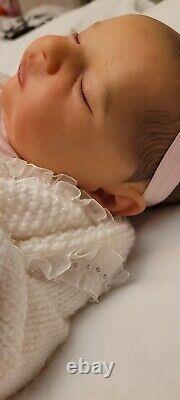 Laura reborn baby Girl Original Kit With Coa