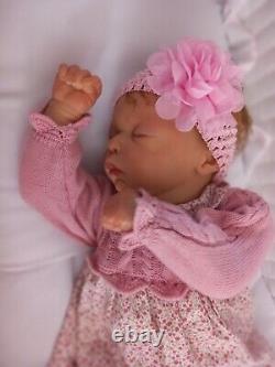 Life like reborn baby dolls