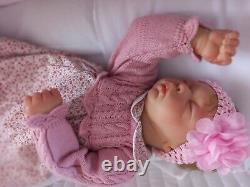 Life like reborn baby dolls