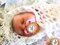 Lifelike Baby Doll/Reborn Sleeping Baby Girl Collectable Doll/Child's Gift