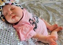 Lifelike Baby Doll/Reborn Sleeping Baby Girl Collectable Doll/Child's Gift