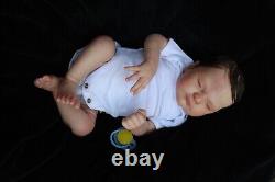 Lillbees stunning lifelike reborn baby Zachary By Lisa Stone Coa