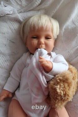 Realistic Miracle Moves 19 Baby Doll for Play or Reborn and instructions