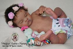 Reborn Baby Girl Ashia By Laura Lee/mimadollsl. Editionnewborndollsiioracrib