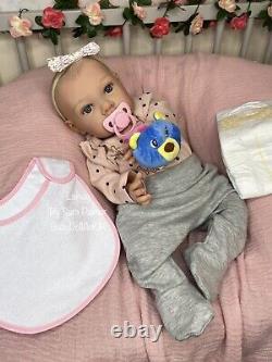 Reborn Baby Girl Doll Lainey by Sara Palmer/BabyDollARTUK (Newborn, Painted hair)