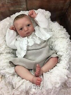 Reborn Baby Girl Doll Painted Hair Realborn Zuri Baby Open Eyes 19-20 Inches