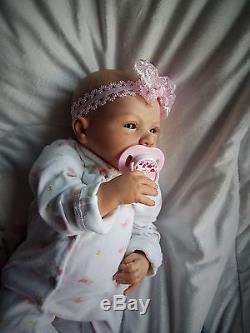 Reborn Baby Girl Lelou by Evelina Wosnjuk Realistic Newborn Doll 17
