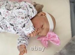 Reborn Baby Lifelike Doll Lotty Sleeping Outfit Magnetic Dummy Newborn Nines