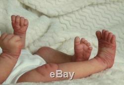 Reborn Collectable Baby doll art Newborn Samuel (Ashley) awake Blue eyes