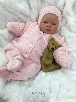 Reborn Doll Girl Fake Baby Bald Pink Knitted Outfit C