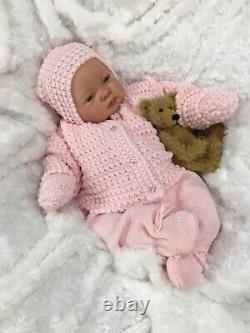 Reborn Doll Girl Fake Baby Bald Pink Knitted Outfit C