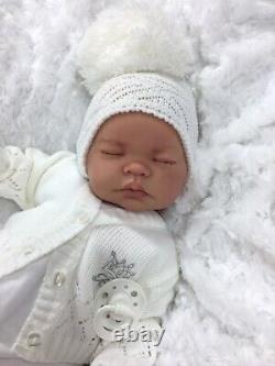 Reborn Girl/boy White Outfit Bobble Hat Cardigan Bg With Dummy M