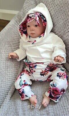 Reborn baby Doll Bountiful Baby 25 8lbs open eye. Heavy Baby