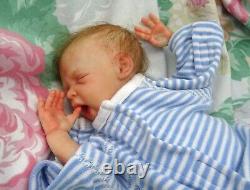 Reborn baby Mini Yawn MINI BABY BOY 10 1lb6 Winters JosyNN Josy Newborn Nursery