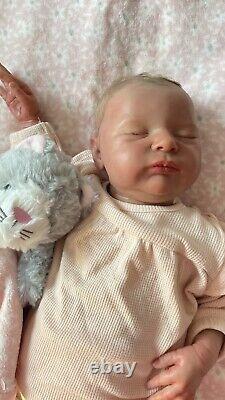 Reborn baby bonnie brown Laura