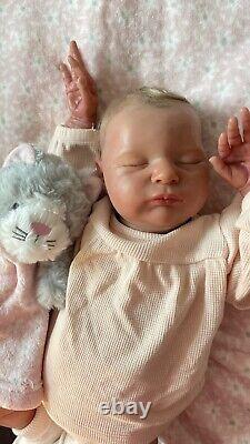 Reborn baby bonnie brown Laura