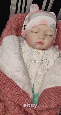 Reborn baby doll 19 Inch Realistic Newborn Baby Girl Reborn Lifelike Full Body