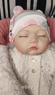 Reborn baby doll 19 Inch Realistic Newborn Baby Girl Reborn Lifelike Full Body