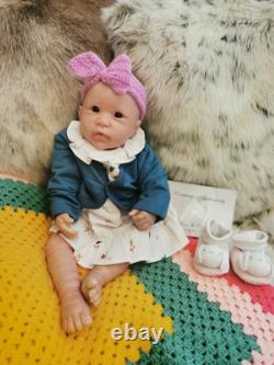 Reborn baby doll With Coa Linda Murray