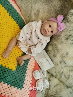 Reborn baby doll With Coa Linda Murray
