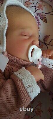 Reborn baby doll(realborn johannah)