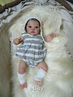 Reborn doll Akina by Adrie Stoete
