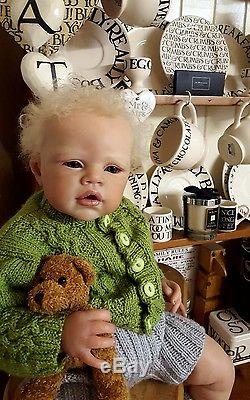 Romie strydom angelina. Reborn baby doll coa limited edition. Rare sold out