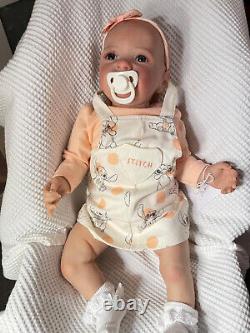 STITCH Sweet baby reborn girl doll Professionally weighted to 6.1 lbs