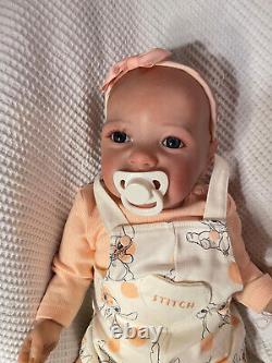 STITCH Sweet baby reborn girl doll Professionally weighted to 6.1 lbs