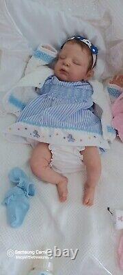 TRACYSLITTLETREASURES-5 Reborn baby doll GIRL ZOE CASSIE BRACE SOLD OUT L E